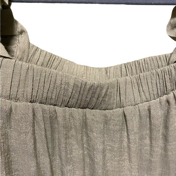 Blu Pepper Ruffled Blouse Women's Size L Sage Green Puff Sleeve Crepe Square - Picture 6 of 13
